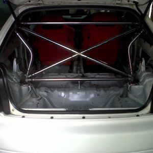 My Miracle crossbar Installed... the interior is intact, like new...in my room hahahaha