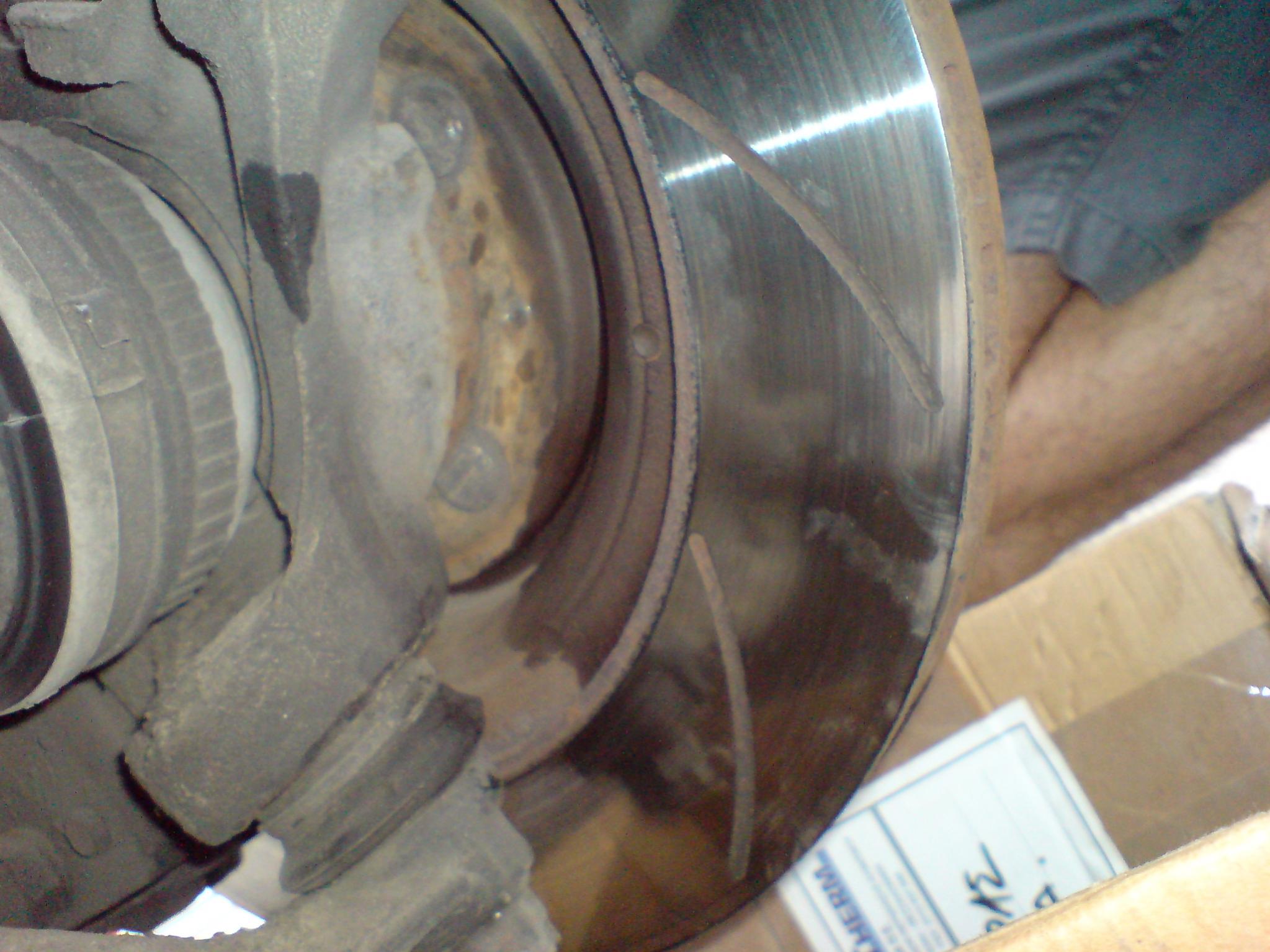 10206d1282314169-replacing-aem-big-brake-kit-rotors-brembo-rotors-need-help-dsc00843.jpg