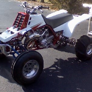 banshee, +6 swinger, custom axis front and rear, 10mil cub, shearer in frames, 39mm carbs, coolhead