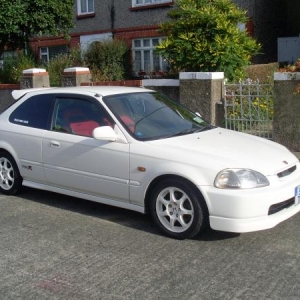 type r 001