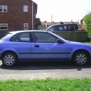 97 Honda Civic "Initial" 1.4i 16v 89bhp
Engine:  D14a4 SOHC
Chassis: EJ9
Colour: B-81M 
Milage: 146,407