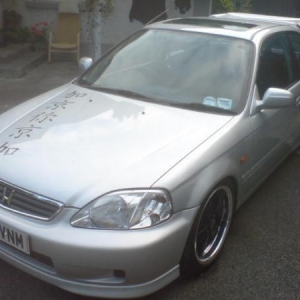 jap writing on the bonnet