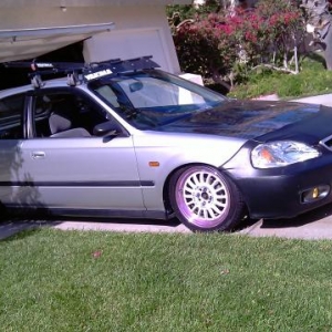 chillin in the driveway!