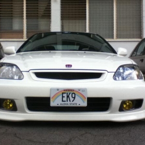 OEM CTR HEADLIGHTS 
OEM CTR FRONT LIP
OEM CTR GRILL
OEM CTR H EMBLEM
OEM YELLOW RAYBRIG FOGS