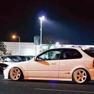 Ek9...